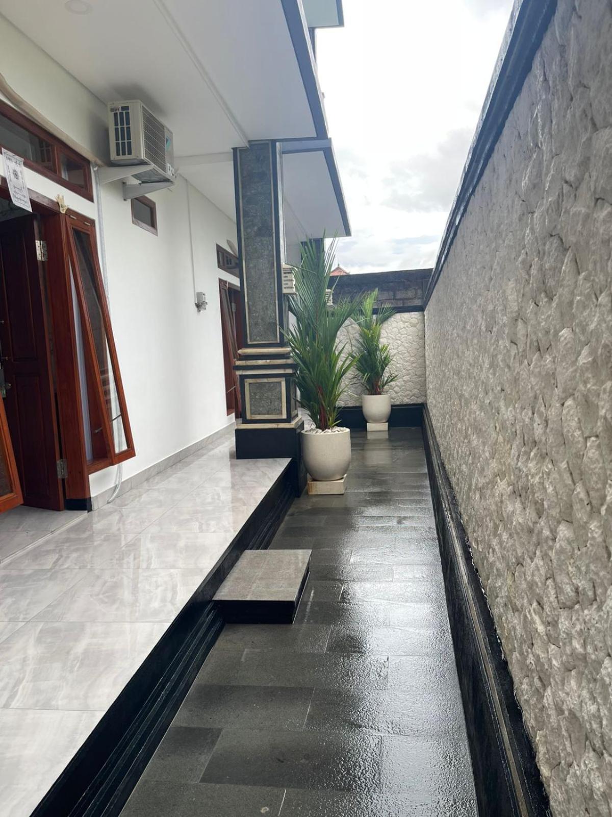 Shin In Bali Hotel Kuta Lombok Eksteriør billede